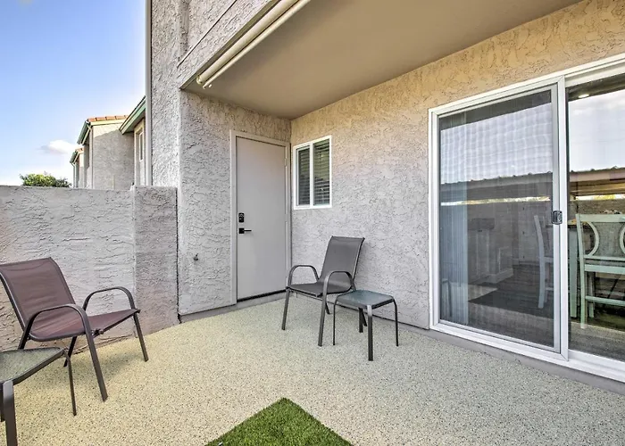 Pool + Hot Tub! Snowbird Escape In Phoenix Area Holiday home